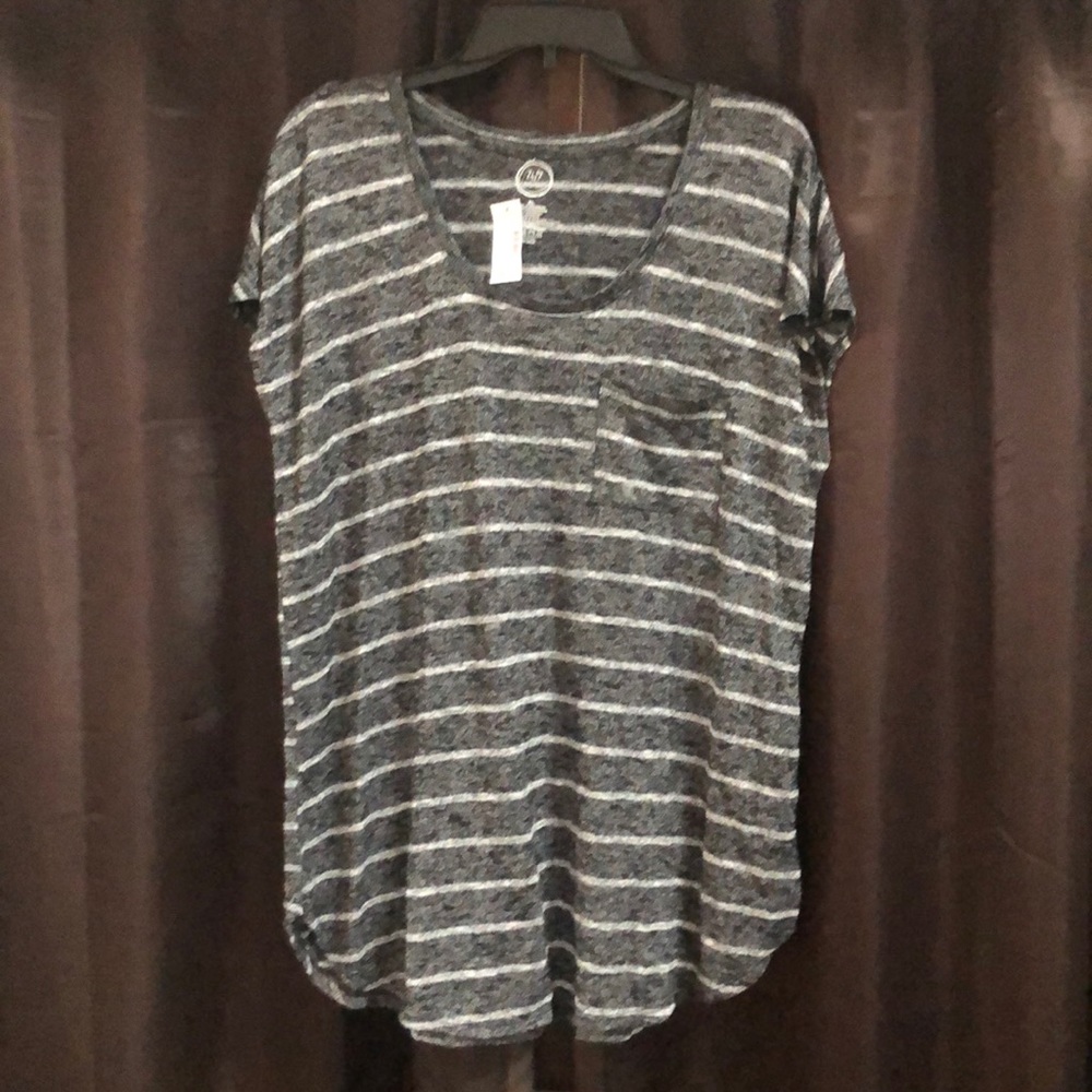 Cozy short-sleeved short